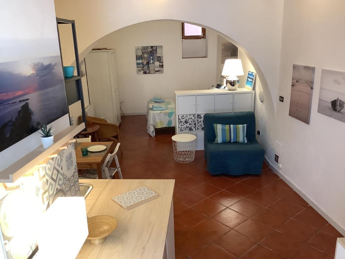 La Casetta Nel Borgo Termoli Exterior photo